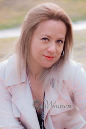 219254 - Diana Age: 44 - Colombia
