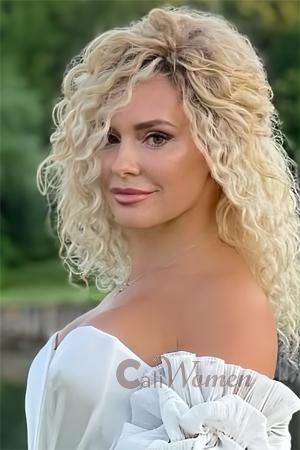 222273 - Victoria Age: 52 - Ukraine