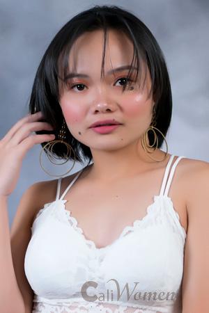 222300 - Christine Age: 18 - Philippines