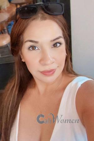 223201 - Marlin Age: 47 - Colombia