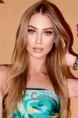223443 - Yelyzaveta Age: 19 - Ukraine