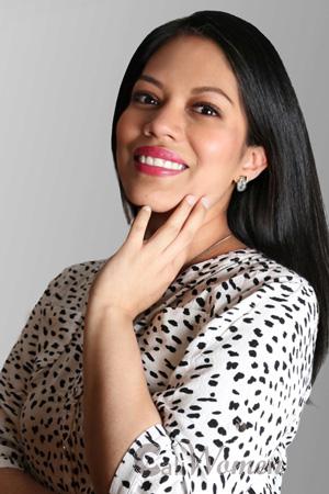 227196 - Sara Age: 35 - Mexico